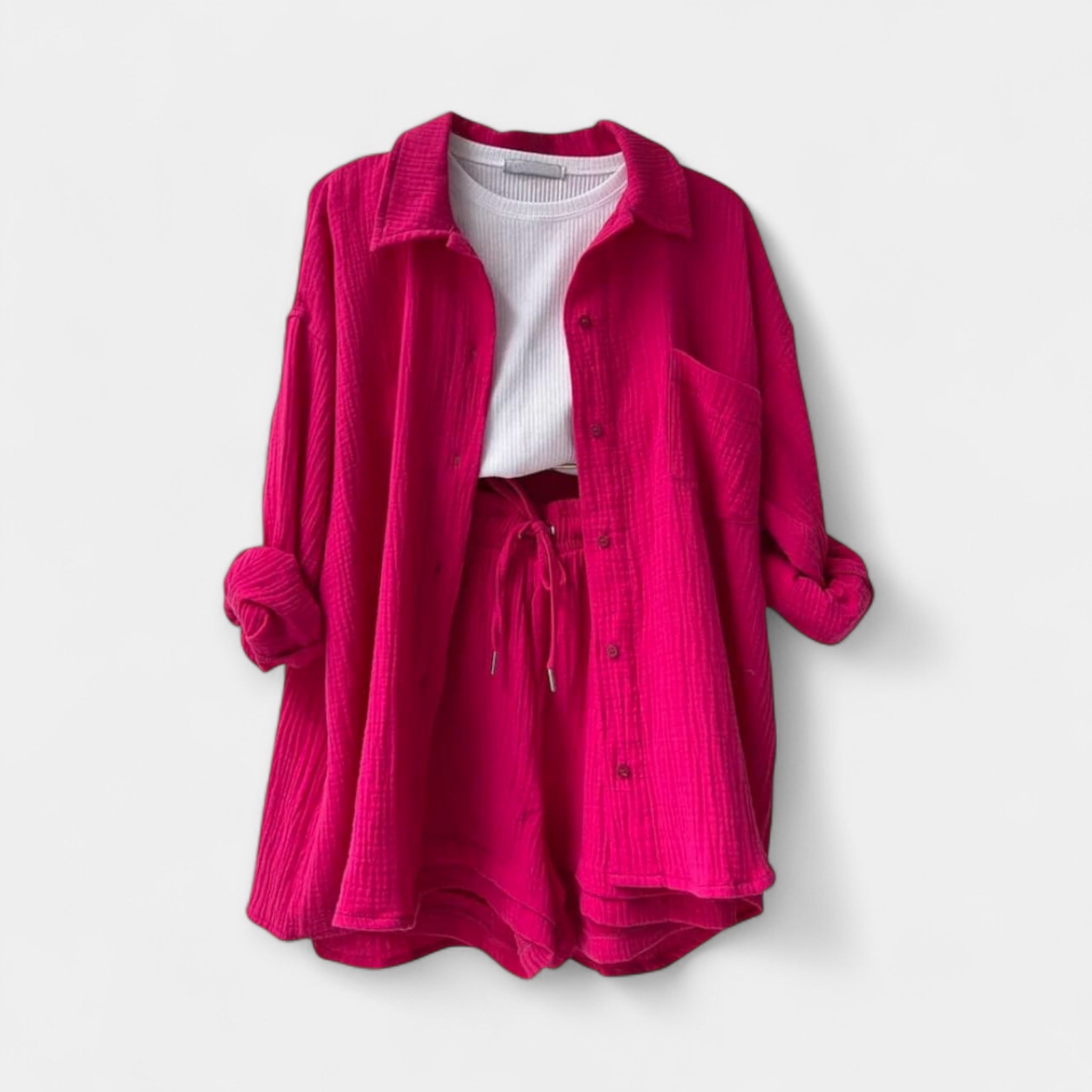 Dvoudílná letní souprava topu a šortek