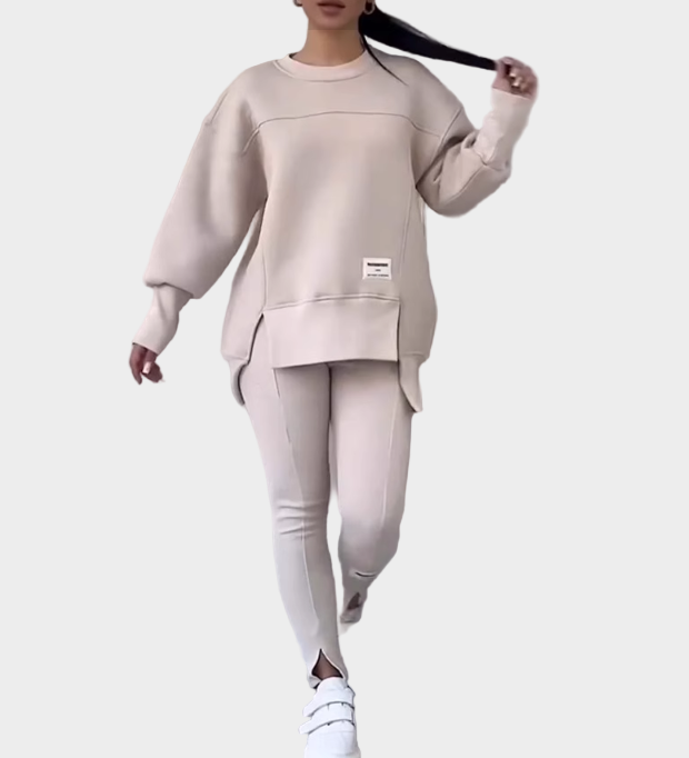 Dámská souprava mikiny s legínami a moderním komfortem