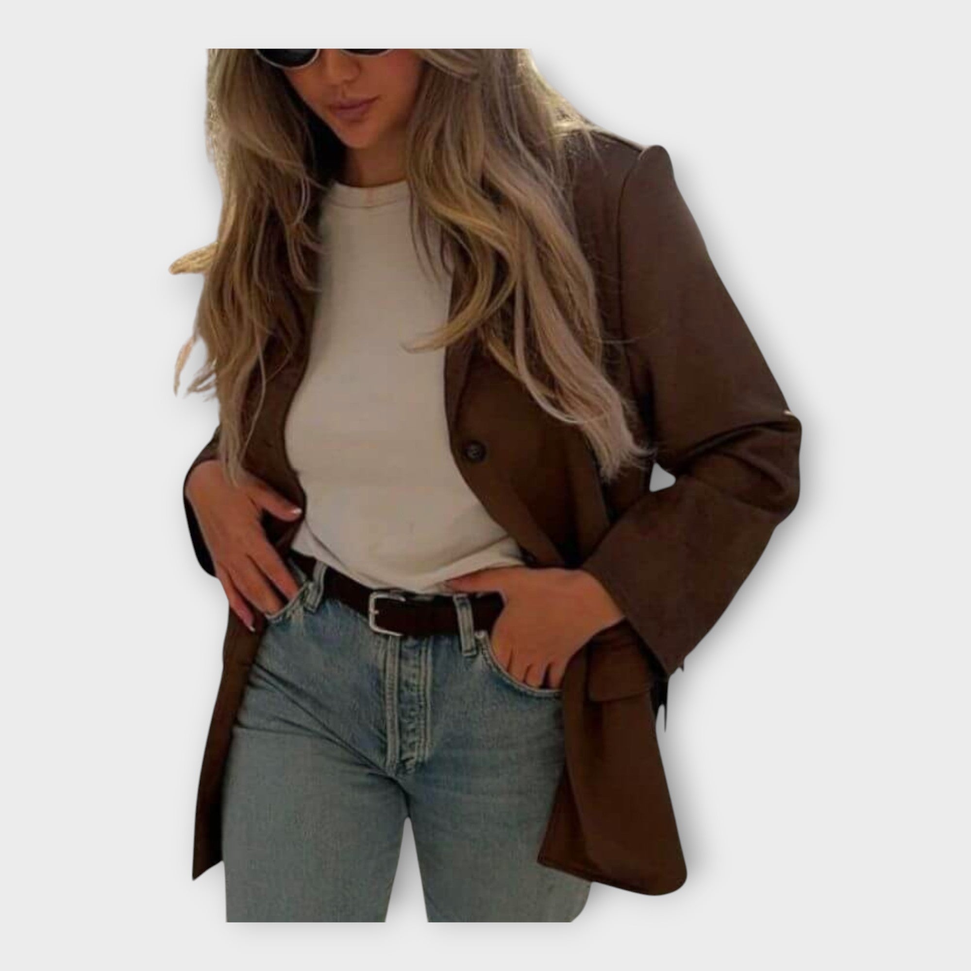 Elegantní sako s nadčasovým stylem