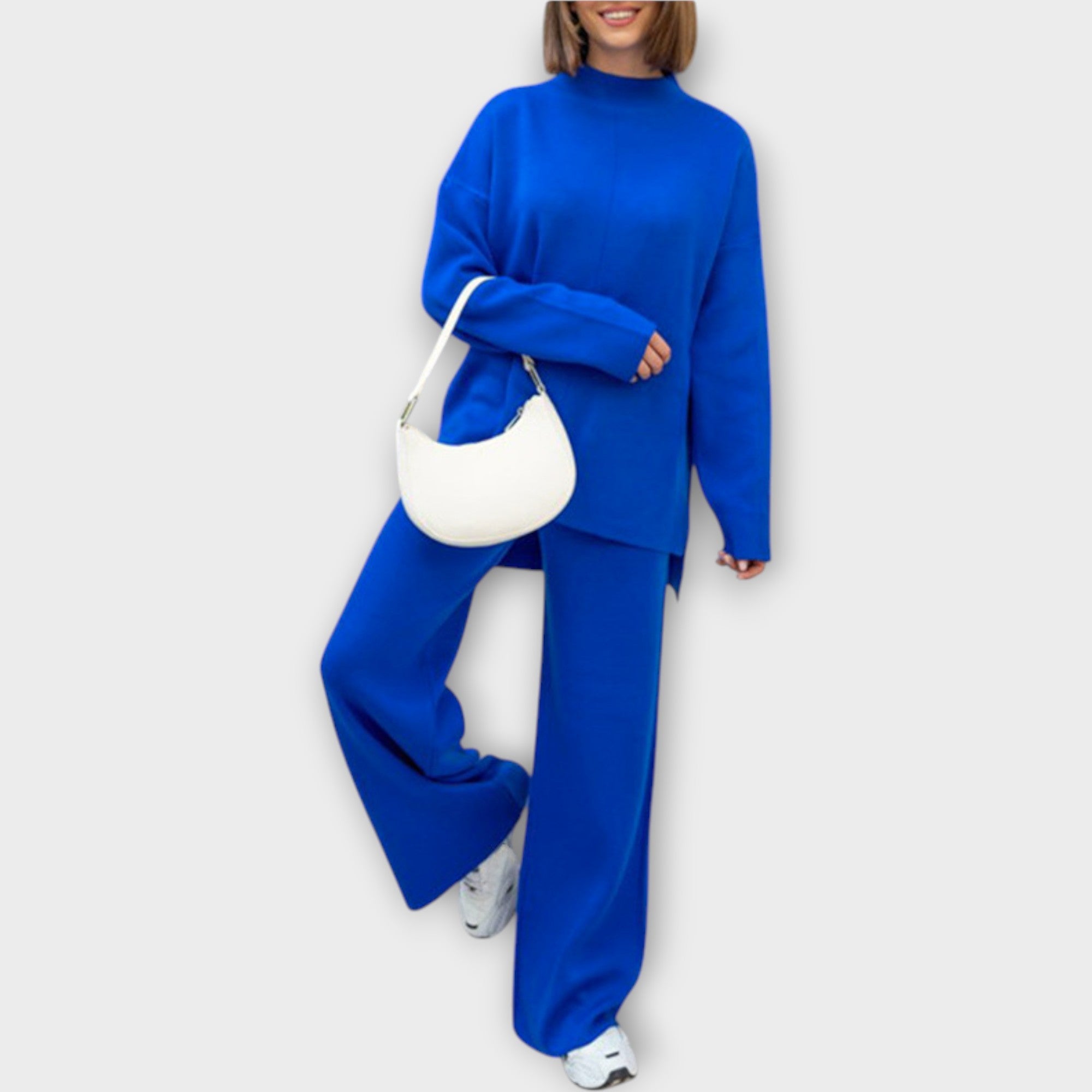 Sada s Uvolněnou Siluetou a Minimalistickou Estetikou