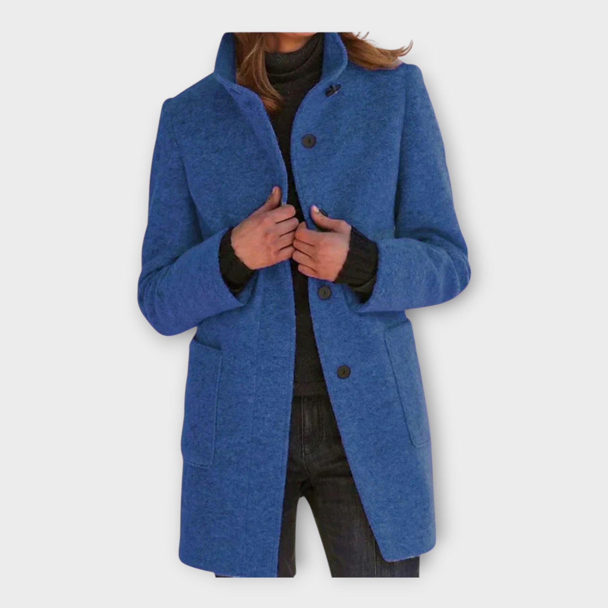 Elegantní kabát s nadčasovým střihem