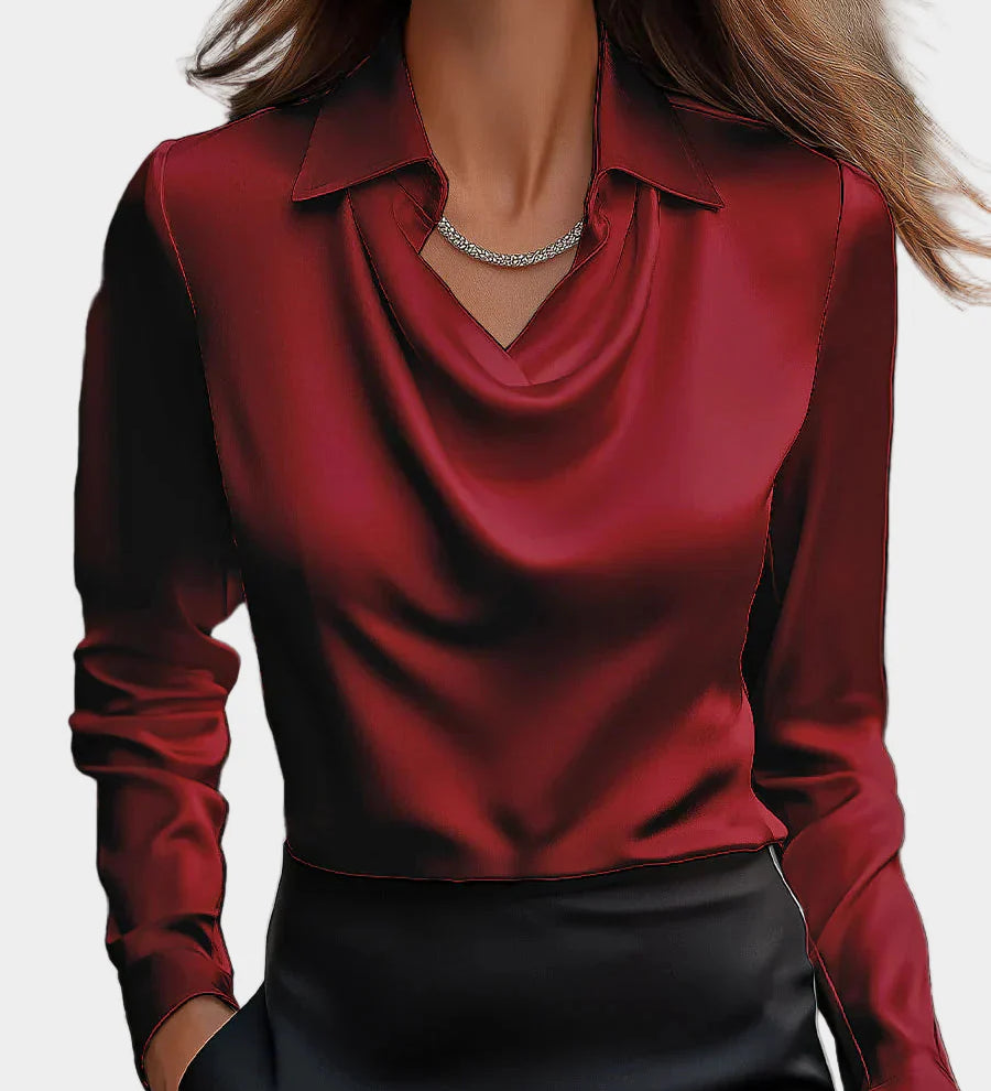 Elegantní Bílá Saténová Blůza s Drapé Dekolté