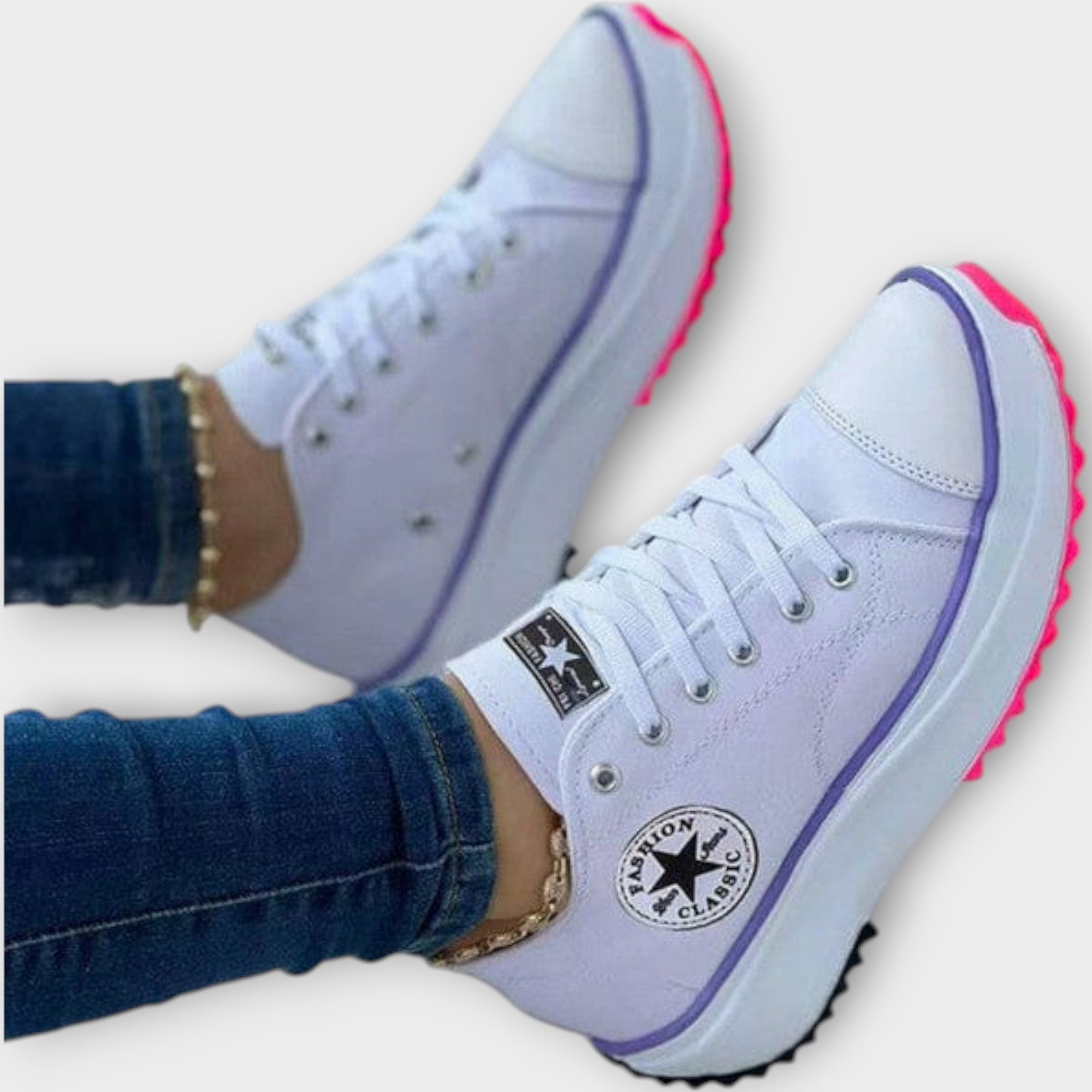 Elegantní Sneakers s Moderním Designem