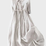 Šaty s Elegantním Límcem