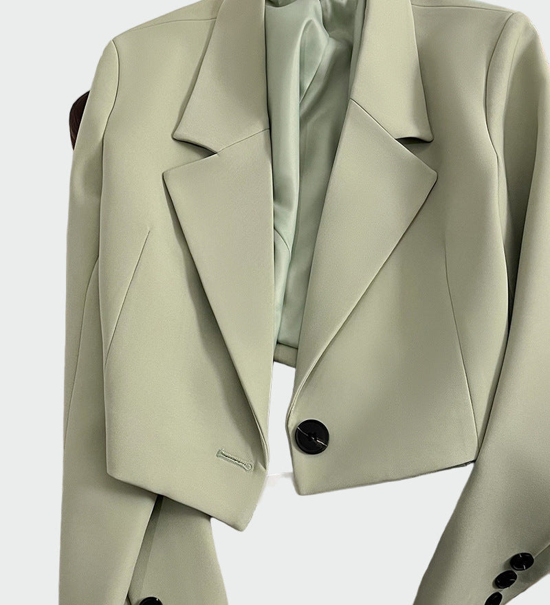 Sako v rafinovaném střihu