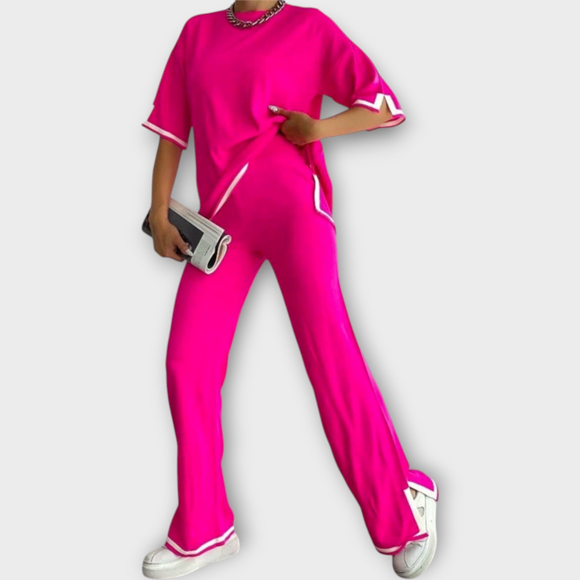 Sada pletená s krátkým rukávem a volným střihem