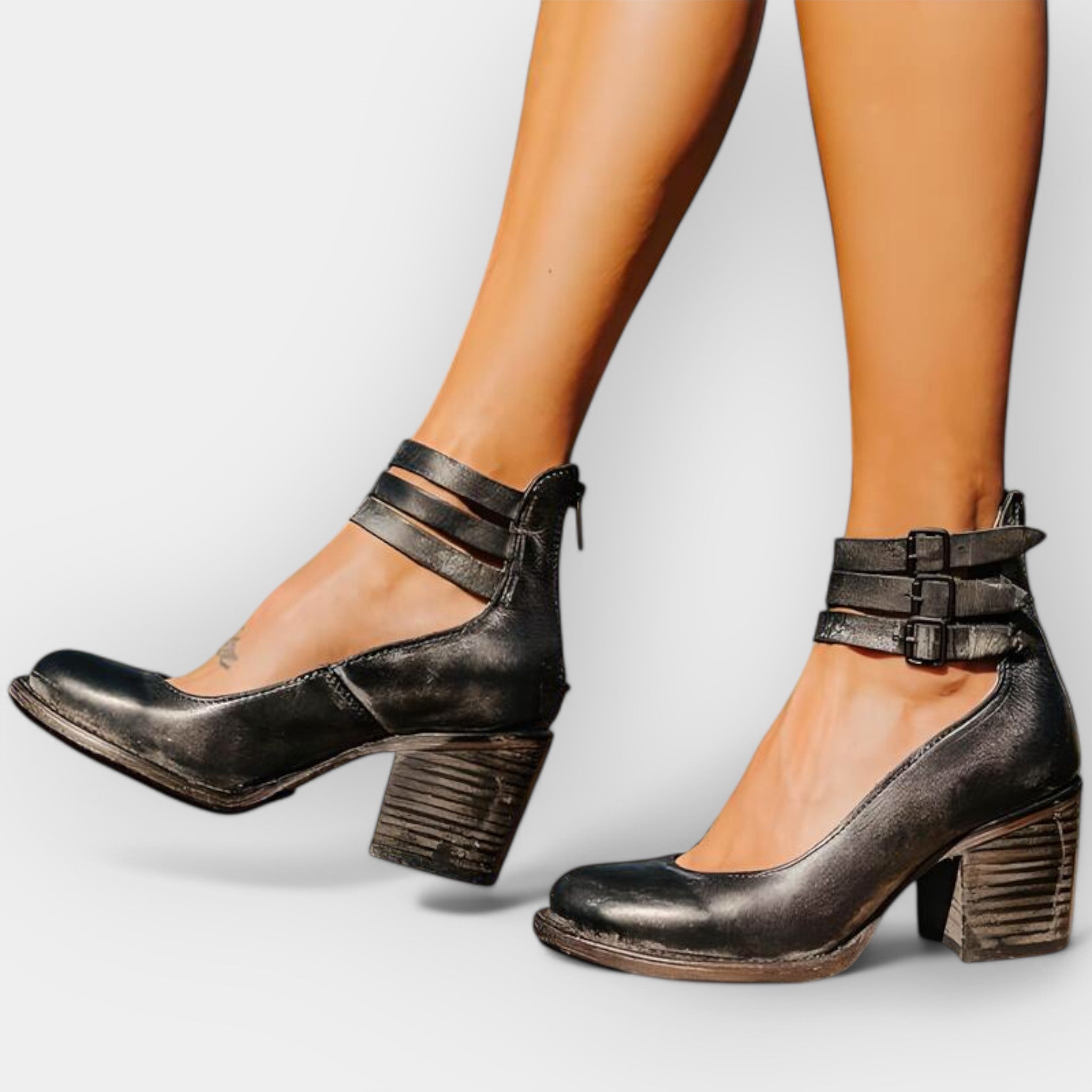 Sandály s pohodlným podpatkem