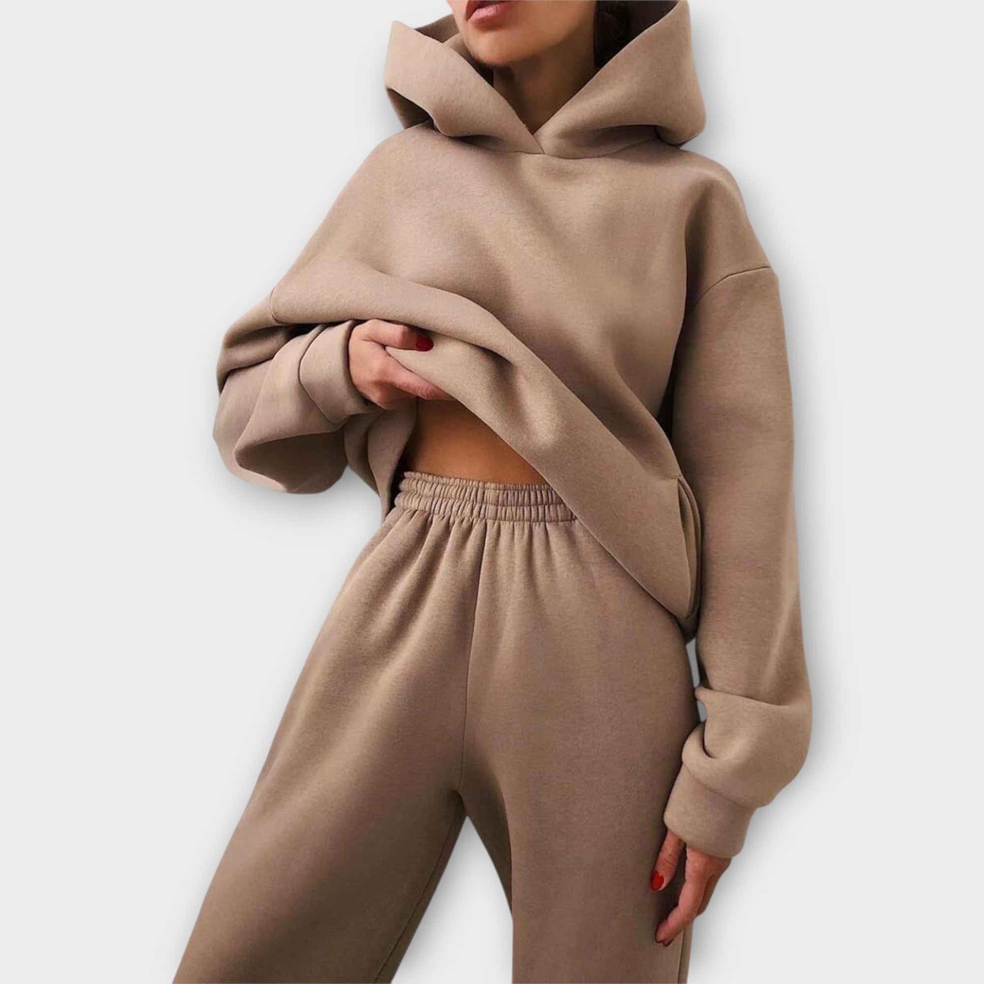 Sada s Kapucí a Moderním Pohodlím